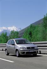 Fiat Punto 3-Door 2003 года